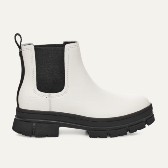 ●NEW●UGG/Women's Ashton Chelsea White - Picture 2 of 6